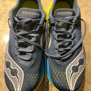 Saucony Women’s Endorphin Pro 4 Size 7